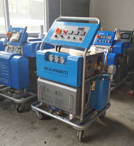 聚脲機(jī)器(圖1) H5600T液壓聚脲機(jī)器